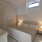 Central Apartment Apartamento Matera