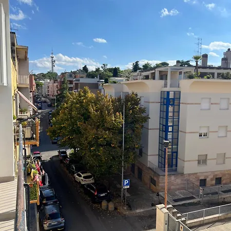 Central Apartment Appartement Matera