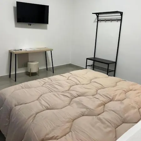 Central Apartment 公寓 马泰拉