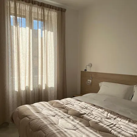 公寓 Central Apartment